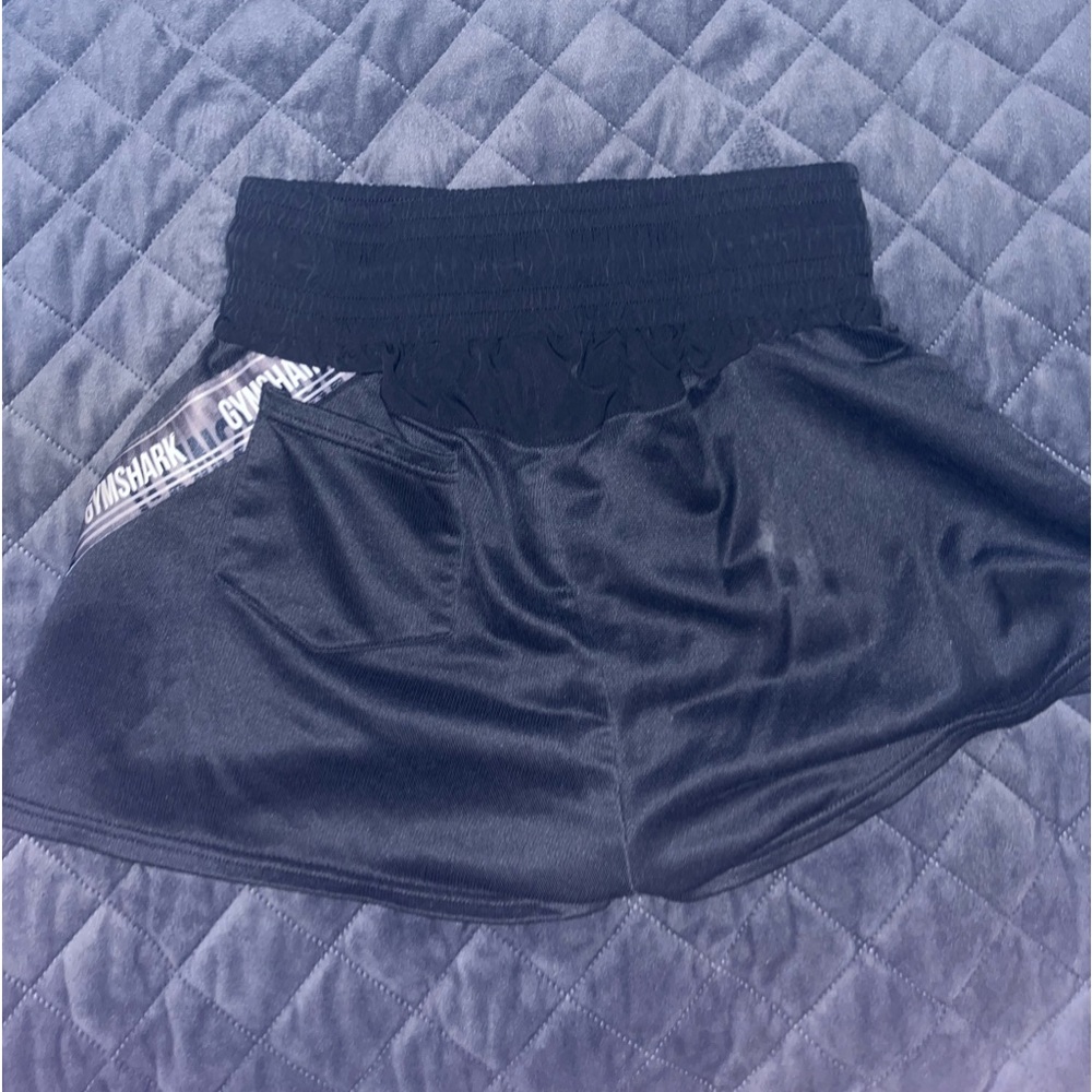 Gym shark boxing like shorts